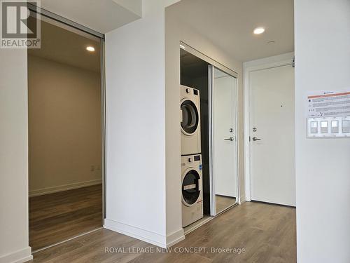 621 - 1100 Sheppard Avenue W, Toronto, ON - Indoor Photo Showing Laundry Room