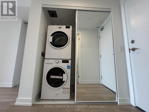 621 - 1100 Sheppard Avenue W, Toronto, ON - Indoor Photo Showing Laundry Room