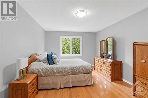 81 Hansen Avenue, Kanata, ON - Indoor Photo Showing Bedroom