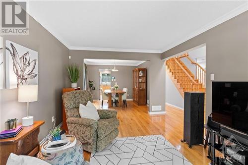 81 Hansen Avenue, Kanata, ON - Indoor Photo Showing Living Room