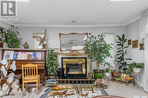 177 Lillooet Street W, Moose Jaw, SK - Indoor With Fireplace