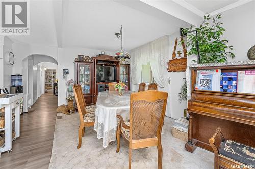 177 Lillooet Street W, Moose Jaw, SK - Indoor Photo Showing Dining Room