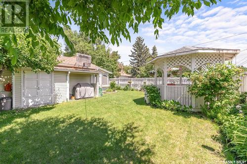 177 Lillooet Street W, Moose Jaw, SK - Outdoor