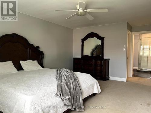 1744 Delderfield Crescent, Mississauga, ON - Indoor Photo Showing Bedroom