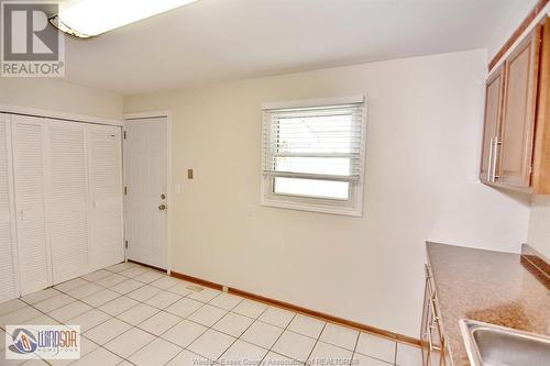 1733 Glendale Avenue, Windsor, ON - Indoor Photo Showing Other Room