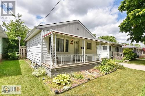 1733 Glendale Avenue, Windsor, ON - Outdoor With Deck Patio Veranda