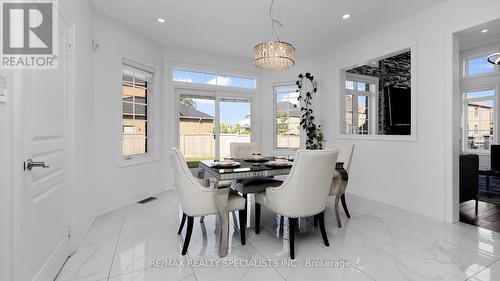 2 Rampart Drive, Brampton, ON - Indoor Photo Showing Dining Room