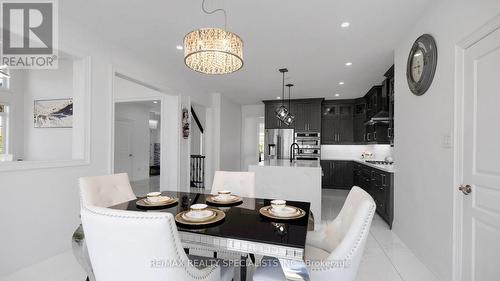 2 Rampart Drive, Brampton, ON - Indoor Photo Showing Dining Room