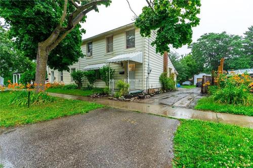 25 Albion Street, Brantford, ON - Outdoor