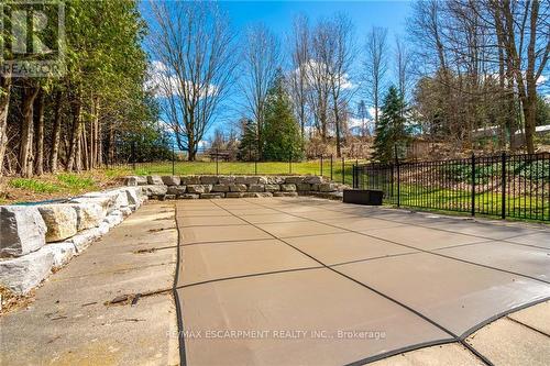 132 8Th Concession Road E, Hamilton, ON - Outdoor