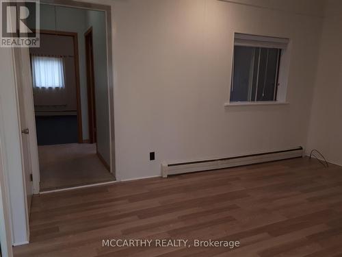 435 Main Street W, Shelburne, ON - Indoor Photo Showing Other Room