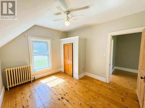 180 Carroll Street, Guelph/Eramosa (Rockwood), ON - Indoor Photo Showing Other Room