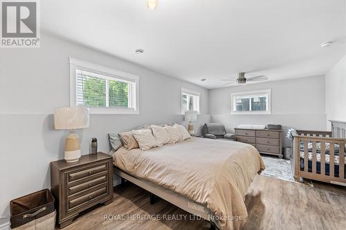 131 1/2 King Street W, Kawartha Lakes, ON - Indoor Photo Showing Bedroom