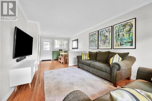 6 - 199 York Road, Hamilton, ON - Indoor Photo Showing Living Room