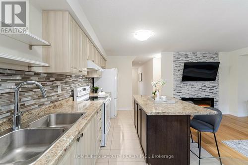 69 Bedrock Drive, Hamilton, ON - Indoor Photo Showing Kitchen With Double Sink With Upgraded Kitchen