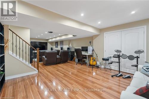 6500 St Michael Avenue, Niagara Falls, ON - Indoor