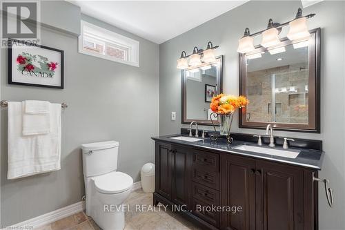 6500 St Michael Avenue, Niagara Falls, ON - Indoor Photo Showing Bathroom