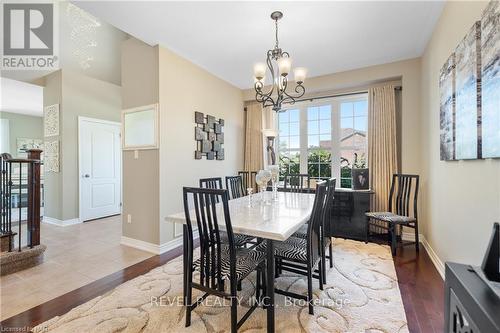 6500 St Michael Avenue, Niagara Falls, ON - Indoor Photo Showing Dining Room