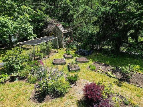 625 Fernhill Rd, Mayne Island, BC 