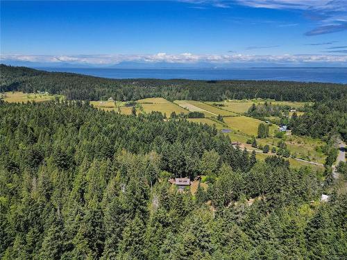 625 Fernhill Rd, Mayne Island, BC 