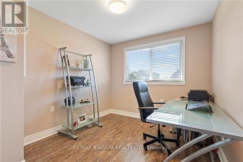 287 Tanbark Road, Niagara-On-The-Lake, ON - Indoor Photo Showing Office