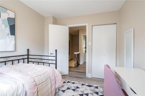 5475 Lakeshore Road|Unit #89, Burlington, ON - Indoor Photo Showing Bedroom
