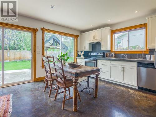 465 Ritchie Avenue, Naramata, BC - Indoor