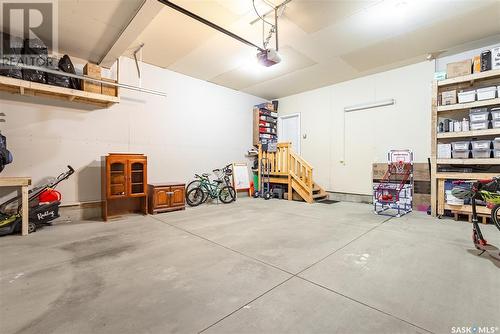 118 Mcbeth Crescent, Saskatoon, SK - Indoor Photo Showing Garage