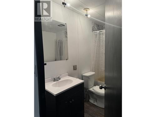 709 Cartwright Drive, Williams Lake, BC - Indoor Photo Showing Bathroom