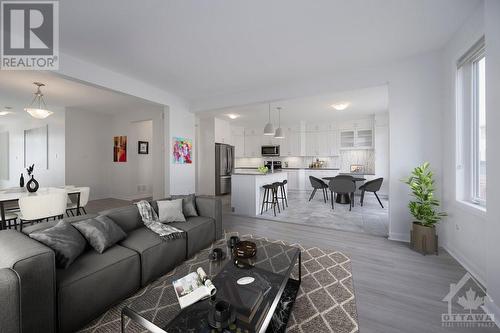 1056 Kilbirnie Drive, Ottawa, ON - Indoor Photo Showing Living Room