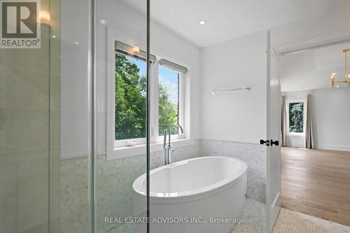 69 Fenwood Heights, Toronto, ON - Indoor Photo Showing Bathroom