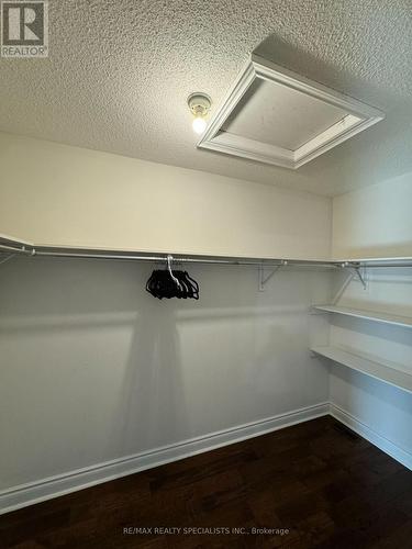 3971 Stardust Drive, Mississauga, ON - Indoor With Storage
