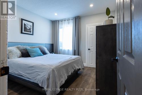 23 Mercer Road, Cambridge, ON - Indoor Photo Showing Bedroom