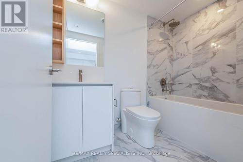 735 - 1100 Sheppard Avenue, Toronto, ON - Indoor Photo Showing Bathroom