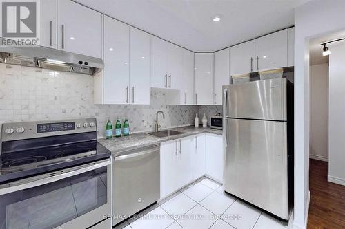 1407 - 145 Hillcrest Avenue, Mississauga, ON - Indoor Photo Showing Kitchen With Stainless Steel Kitchen