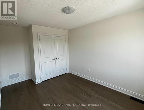 31 Bermondsey Way, Brampton, ON - Indoor Photo Showing Other Room