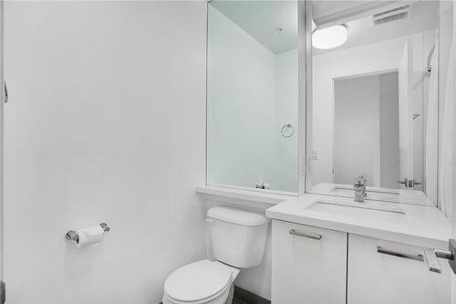 467 Charlton Avenue E|Unit #202, Hamilton, ON - Indoor Photo Showing Bathroom