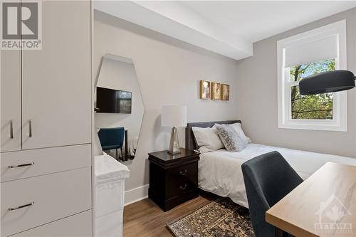 388 Chapel Street, Ottawa, ON - Indoor Photo Showing Bedroom