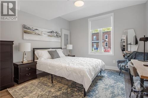 388 Chapel Street, Ottawa, ON - Indoor Photo Showing Bedroom