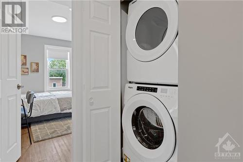 388 Chapel Street, Ottawa, ON - Indoor Photo Showing Laundry Room