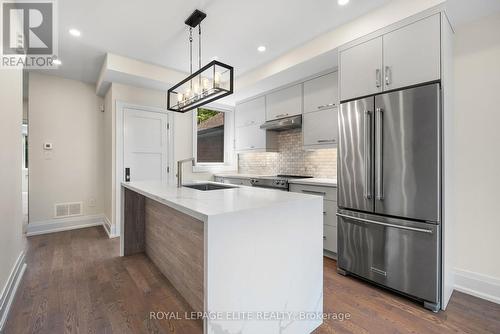 247 Concord Avenue, Toronto, ON - Indoor Photo Showing Kitchen With Upgraded Kitchen