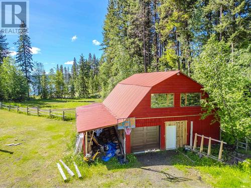 7383 Johnstone Road, Bridge Lake, BC - Outdoor