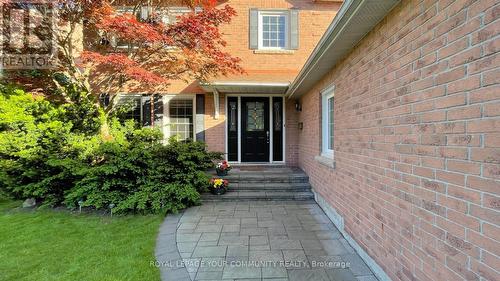 59 Golf Links Drive, Aurora, ON - Outdoor