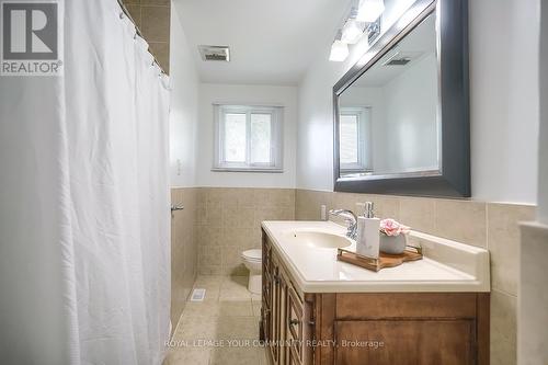 331 King Street E, Caledon, ON - Indoor Photo Showing Bathroom