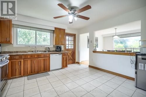 331 King Street E, Caledon, ON - Indoor Photo Showing Kitchen With Double Sink