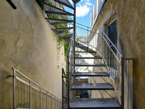 Staircase - 3917  - 3919 Rue Drolet, Montréal (Le Plateau-Mont-Royal), QC -  Photo Showing Other Room