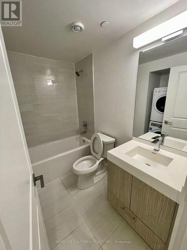 837 - 251 Jarvis Street, Toronto, ON - Indoor Photo Showing Bathroom