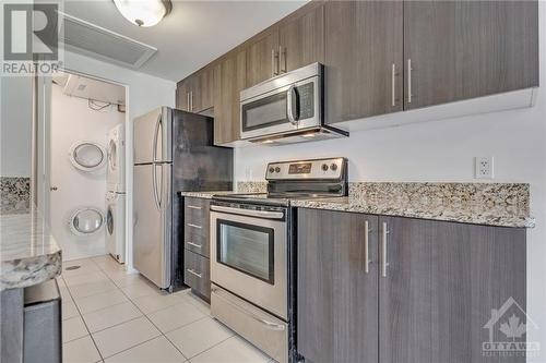 456 King Edward Avenue Unit#301, Ottawa, ON - Indoor Photo Showing Kitchen