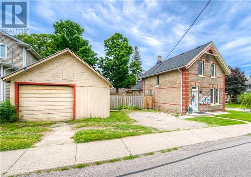 832 James Street, Woodstock, ON - Outdoor