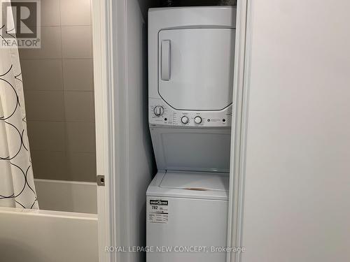 2508 - 33 Helendale Avenue, Toronto, ON - Indoor Photo Showing Laundry Room